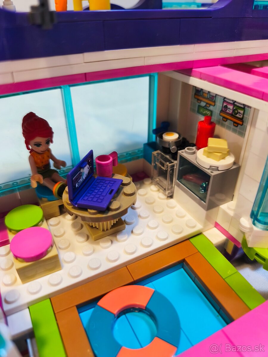 Lego Friends autobus 41395 - 4