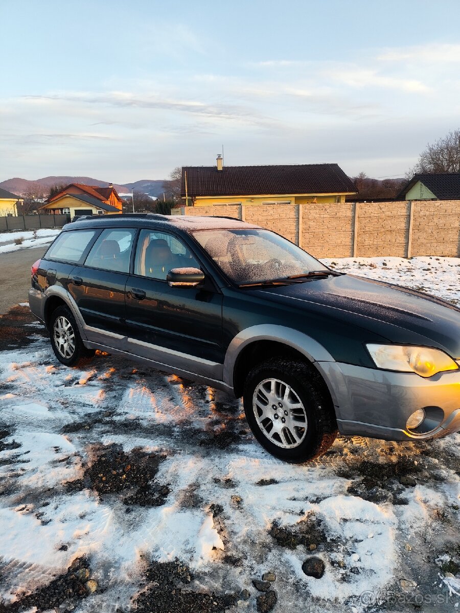 Subaru outback - 4