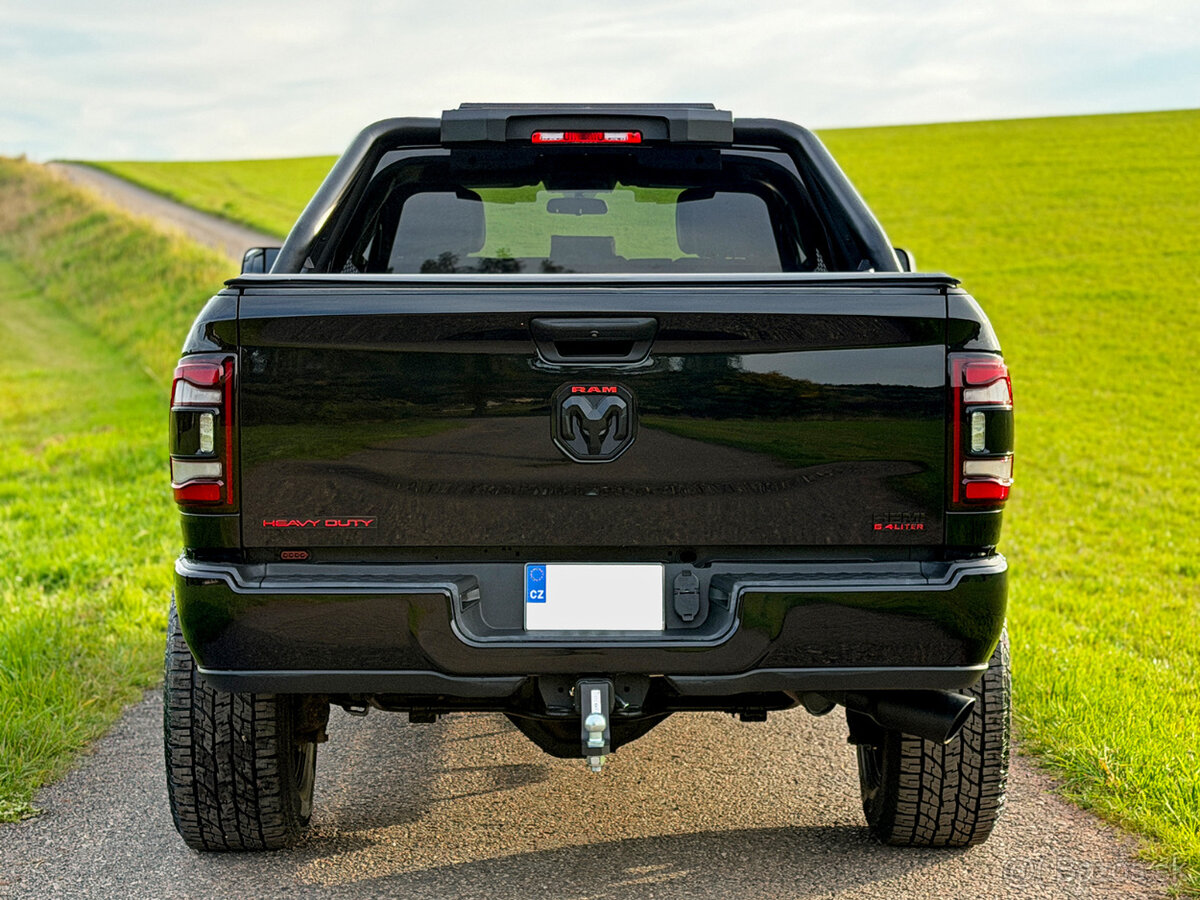 DODGE RAM 2500 HEAVY DUTY 6.4 HEMI – NIGHT EDITION - 4