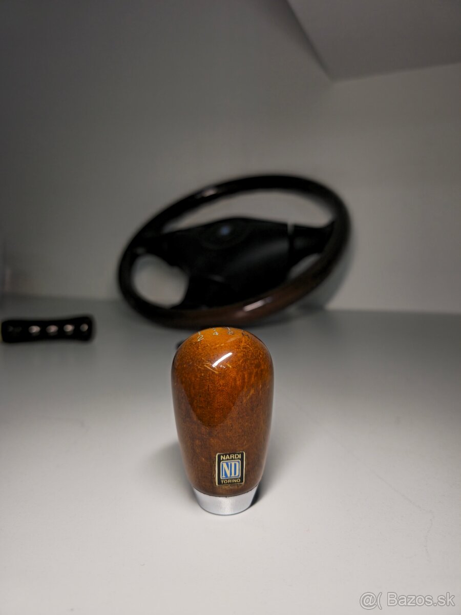 Nardi torino drevený volant - 4