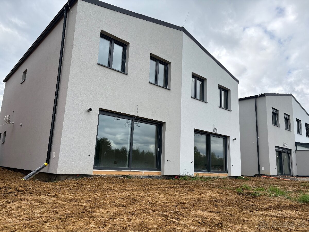 Rodinne dvojdomy - 4