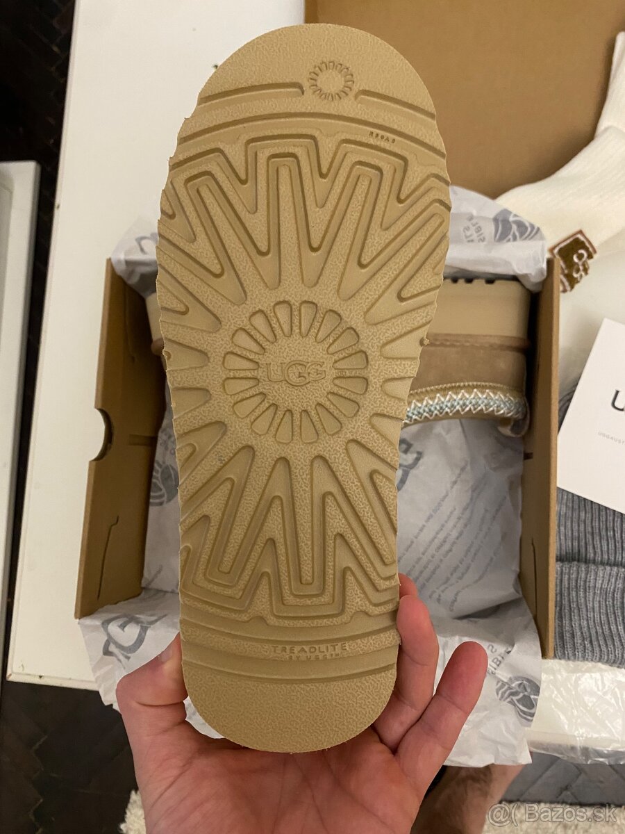 UGG tazz čižmy - 4