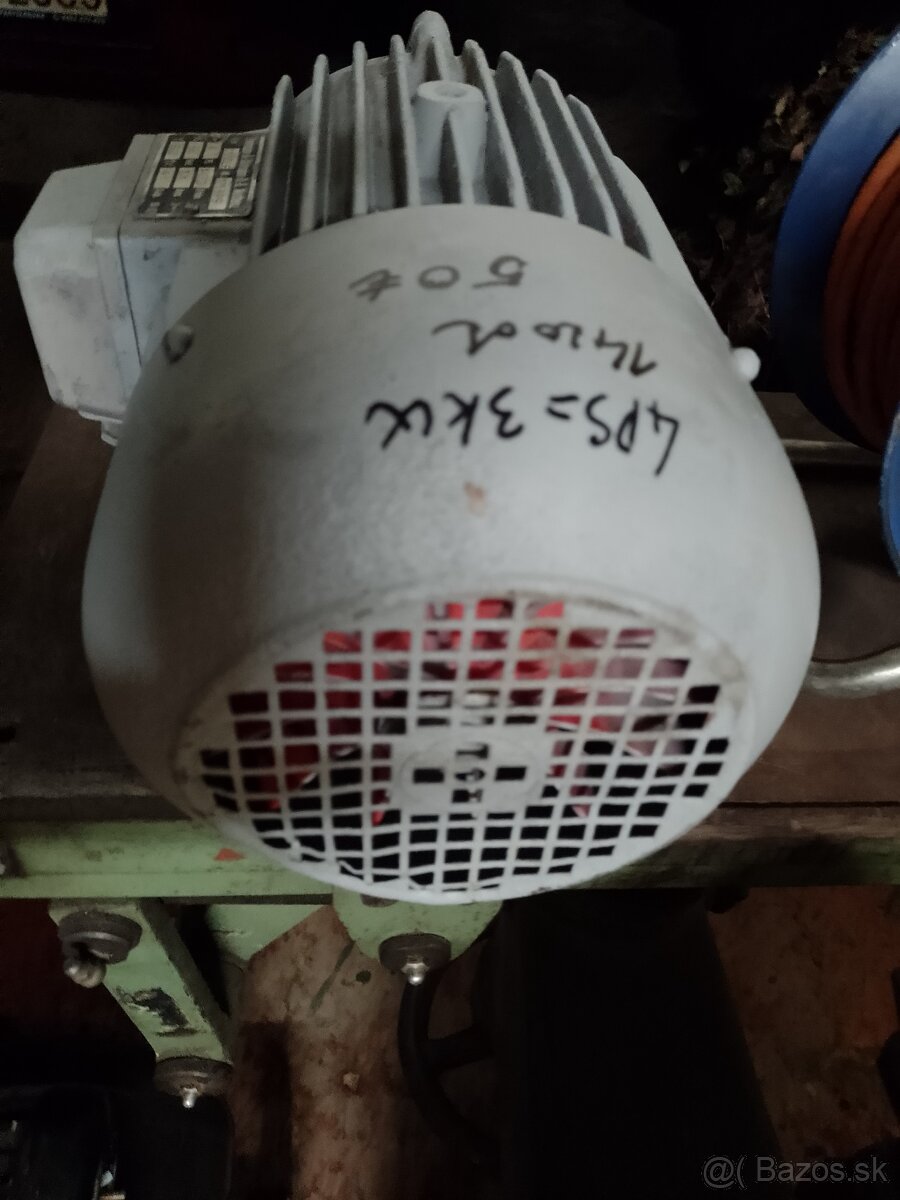 Predam 3kw elektromotor. - 4