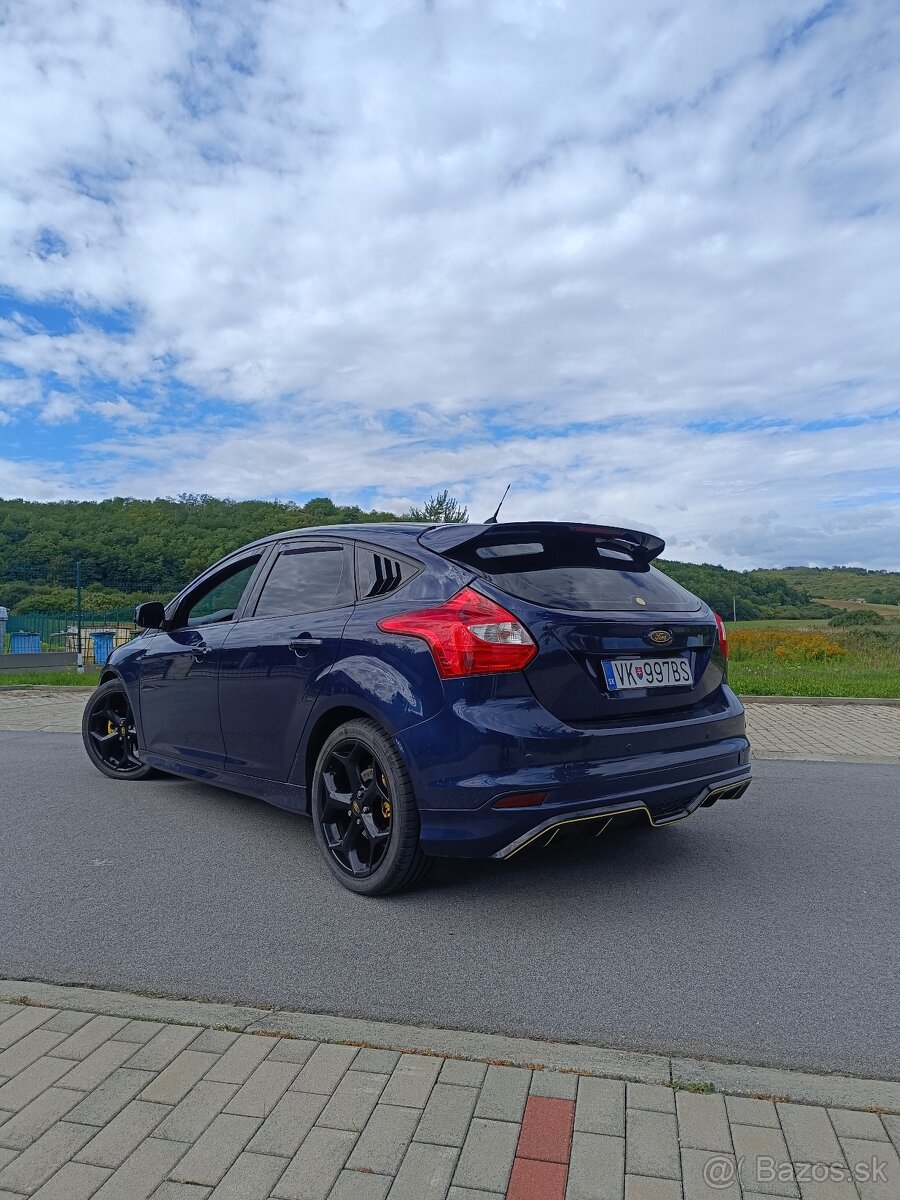 Ford Focus 1.6TDCI - 4