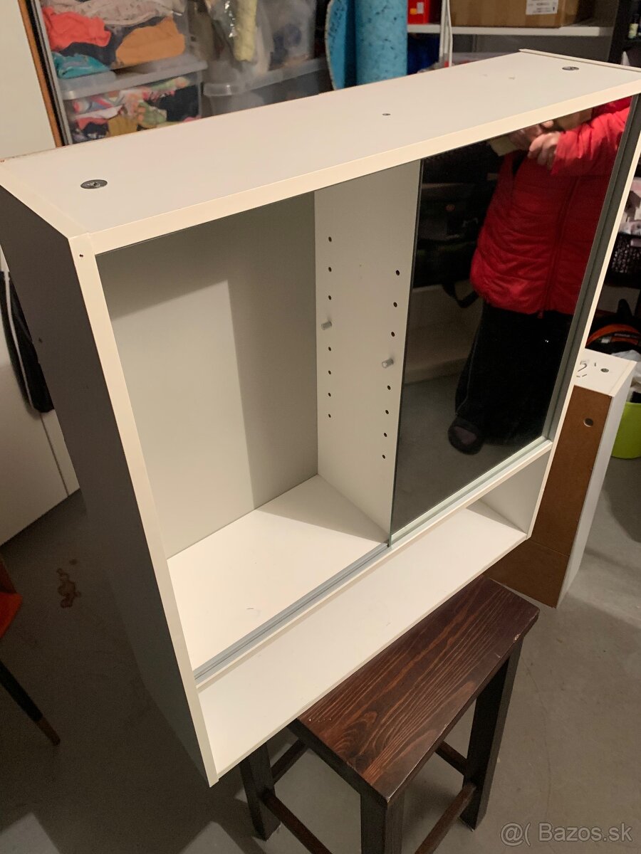 Skirka nad umývadlo - 4