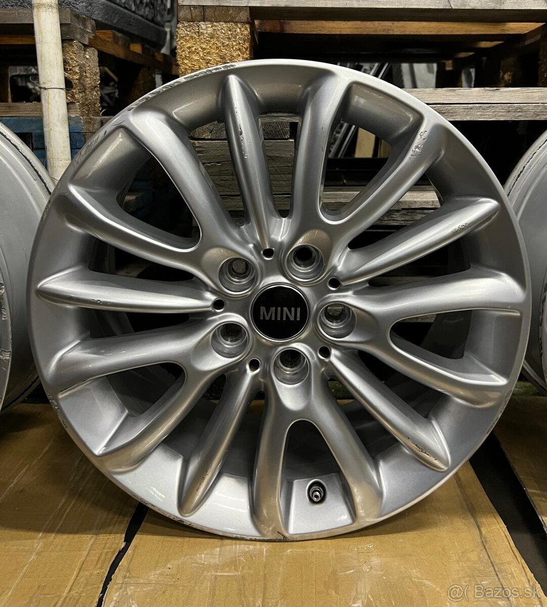 Elektróny Mini Cooper clubman r17 , 5x112 - 4