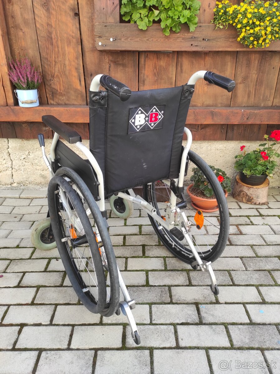 Predám mechanický invalidný vozík - 4