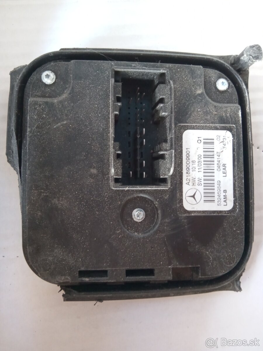 Mercedes C (w204) facelift - diely svetiel - 4