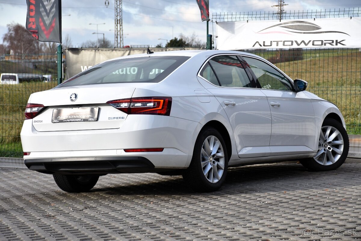 Škoda Superb 2.0 TDI DSG NAVI_KAMERA_VYHREVY SR 2019 DPH - 4