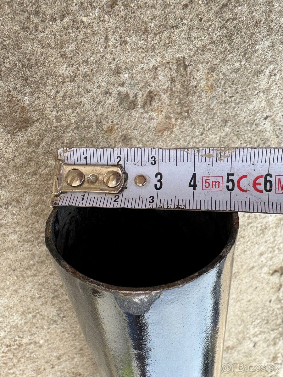 Predám nepoužitý výfuk na traktor - 4