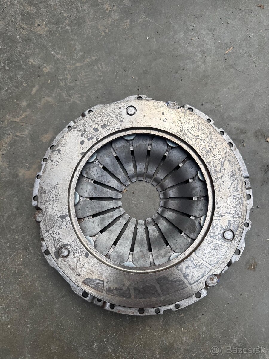 Nová spojková lamela a prítlačný Octavia 1 1.9 Tdi 81kw - 4