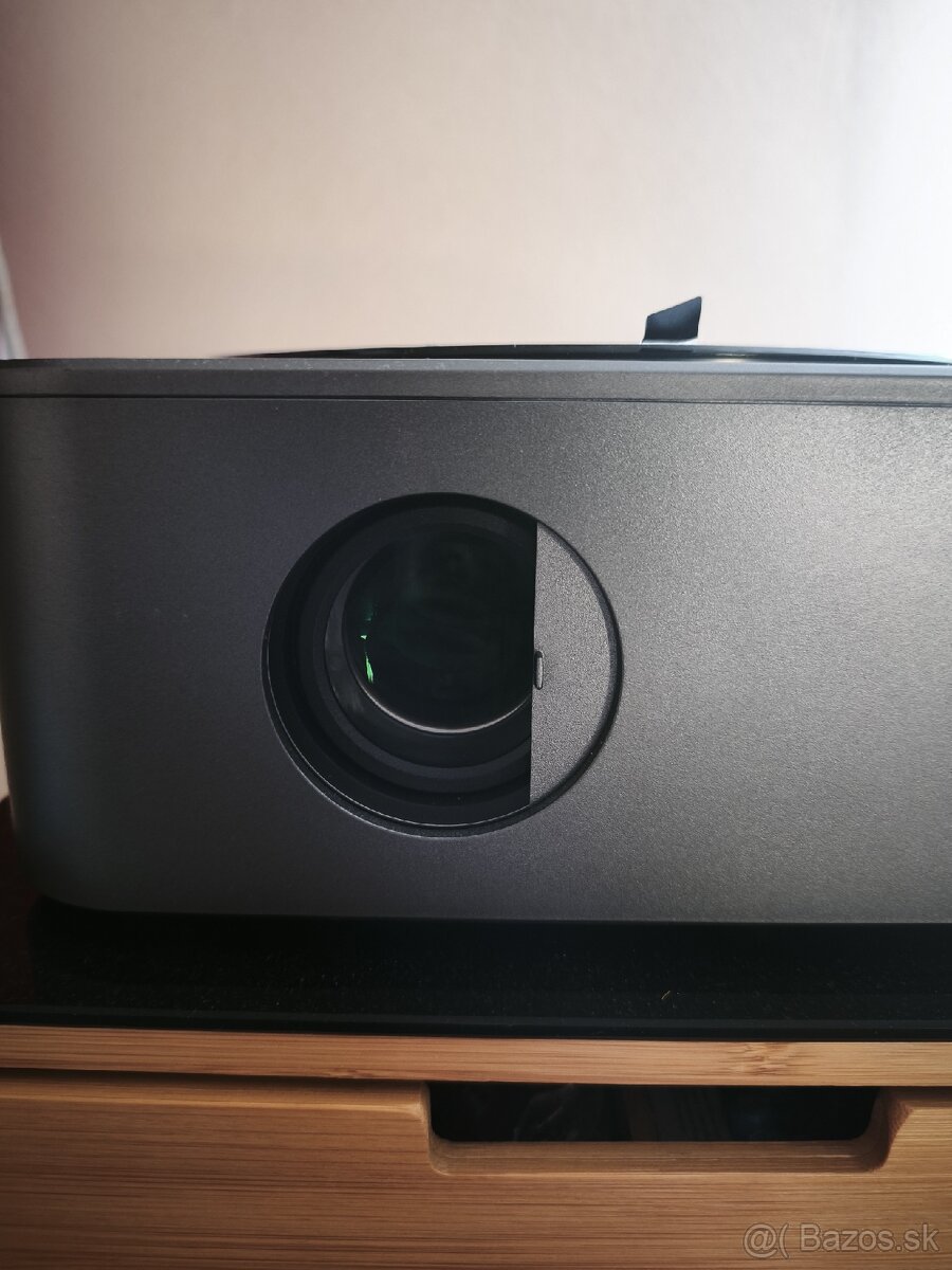 Ultimea Apollo P40 projektor - 4