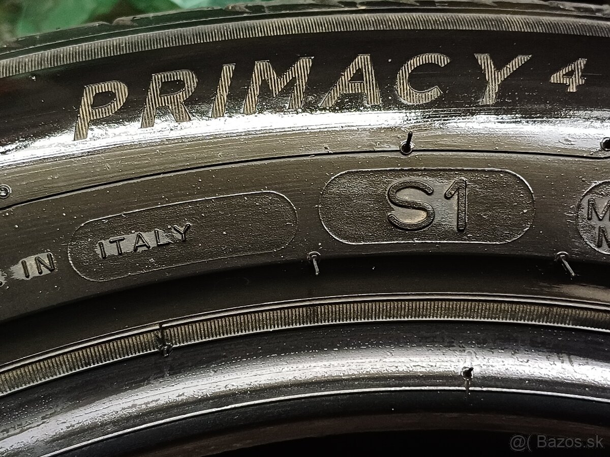 Pneumatiky Michelin 205/55R17.91V - 4