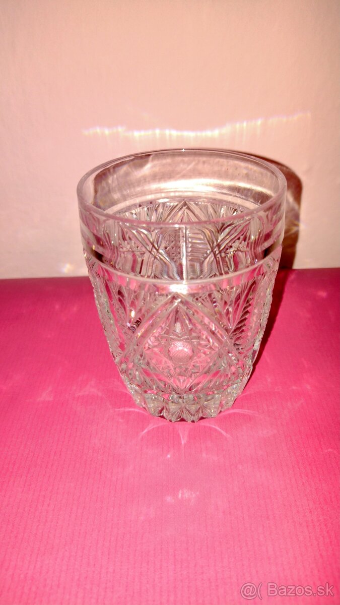 krištáľ - 4