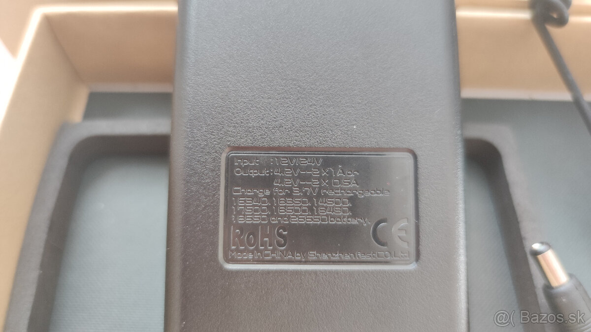 Nabijacka LiOn akku Efes LUC - 4