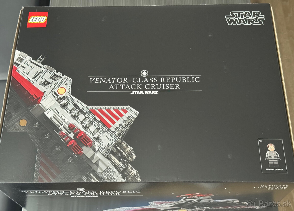LEGO Star Wars 75367 - Venator-Class Republic Attack Cruiser - 4