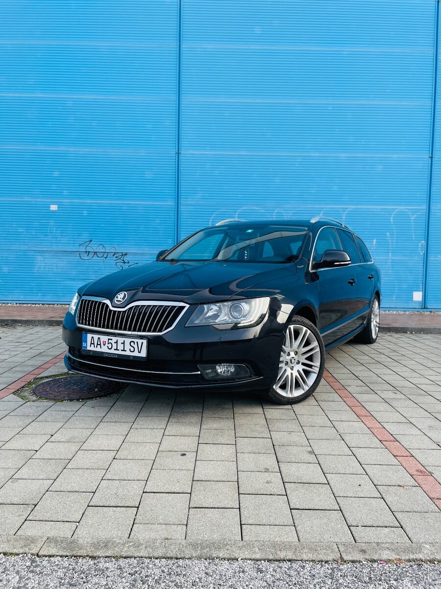 Superb 2.0Tdi DSG Facelift - 4