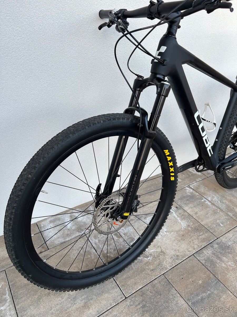 Cube Reaction C:62one - 4