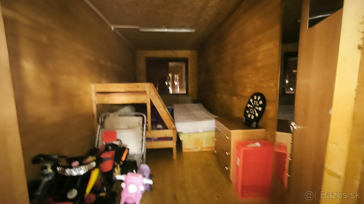 REKREAČNÉ CHATKY - UHORSKÉ - 4