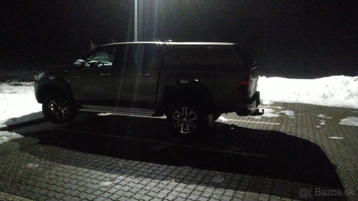Toyota Hilux 2.8 D-4D, automat, 150 kw, 2022, odpočet DPH - 4