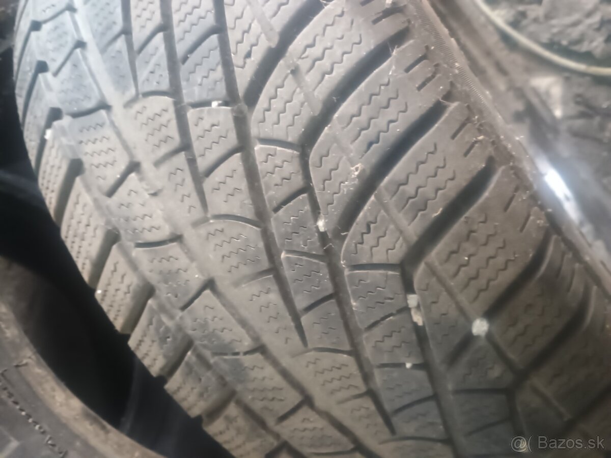 Pirelli 225/55R16 99H - 4