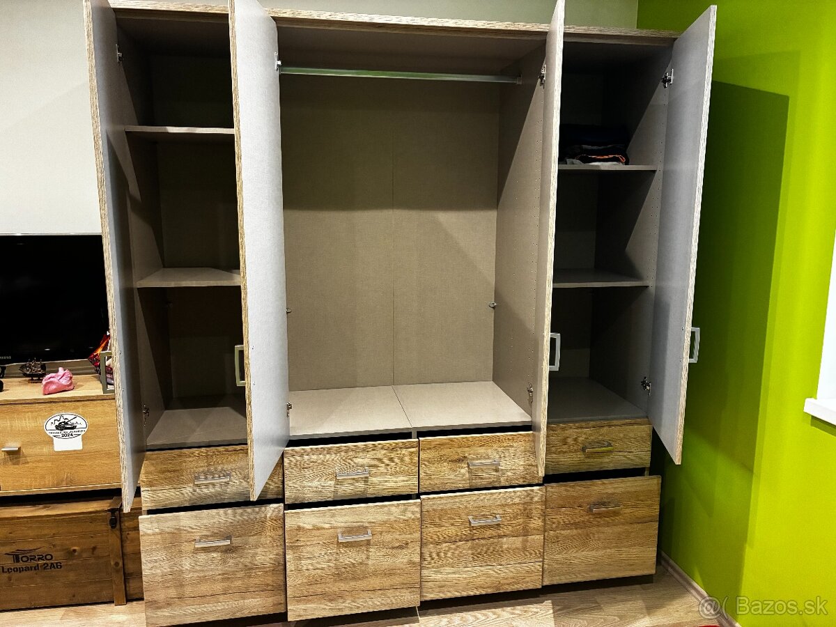 Predám skriňu - 4