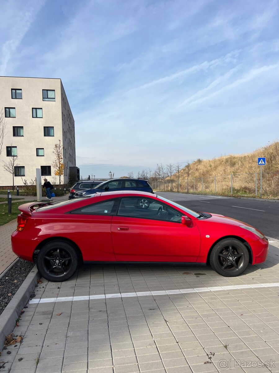 Toyota Celica 1.8 VVTI - 4
