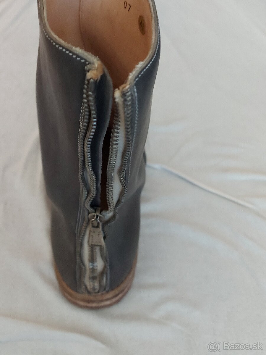 Predávam úplne novú čížmu pánsku - 4