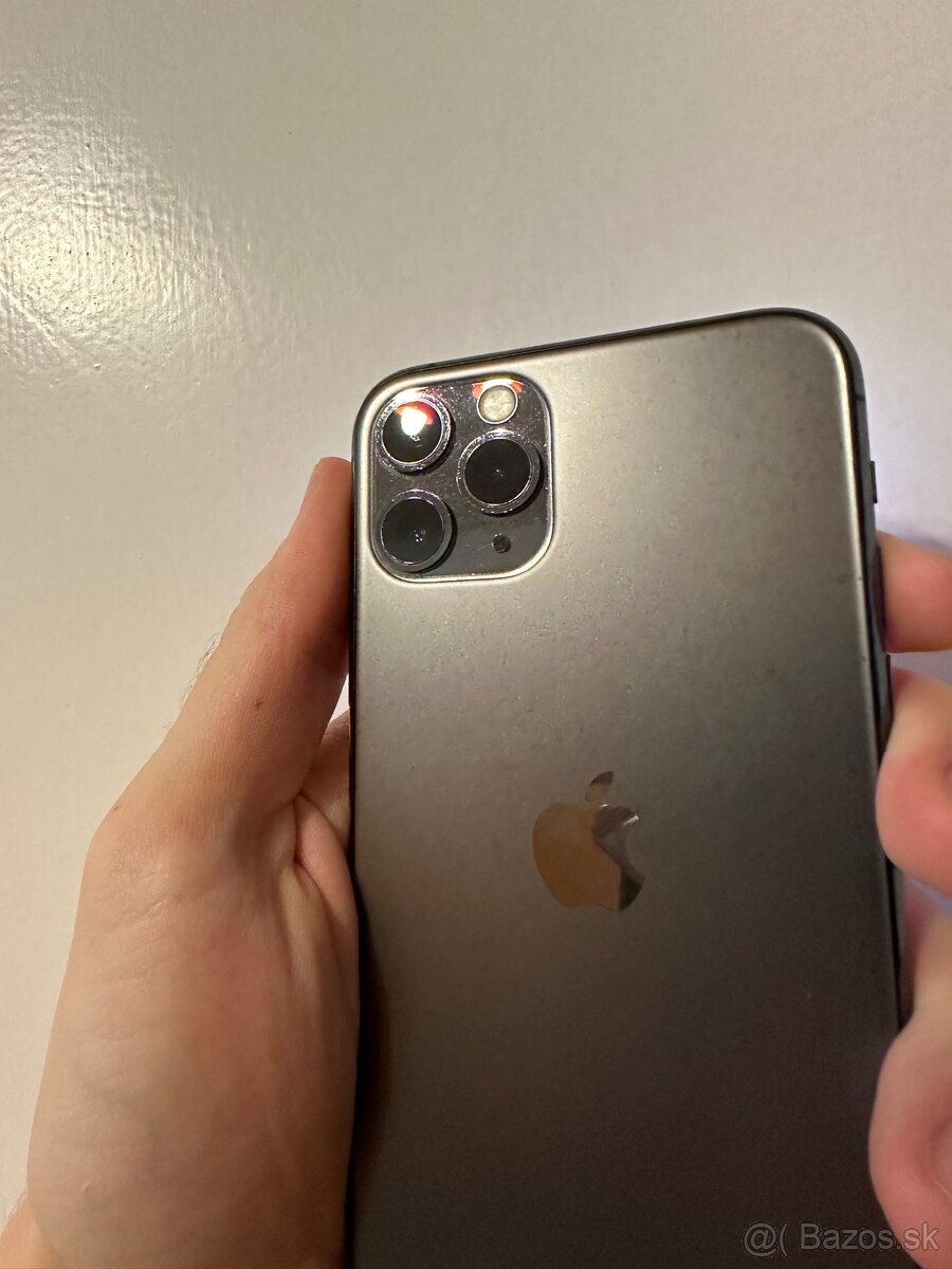 iPhone 11 Pro 64gb - Space Gray - 4