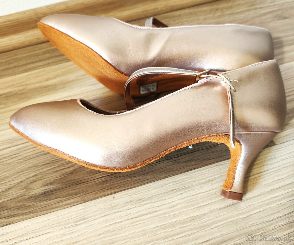 SUPER CENA:TANEČNÉ TOPÁNKY ŠTANDART č.37 - 4