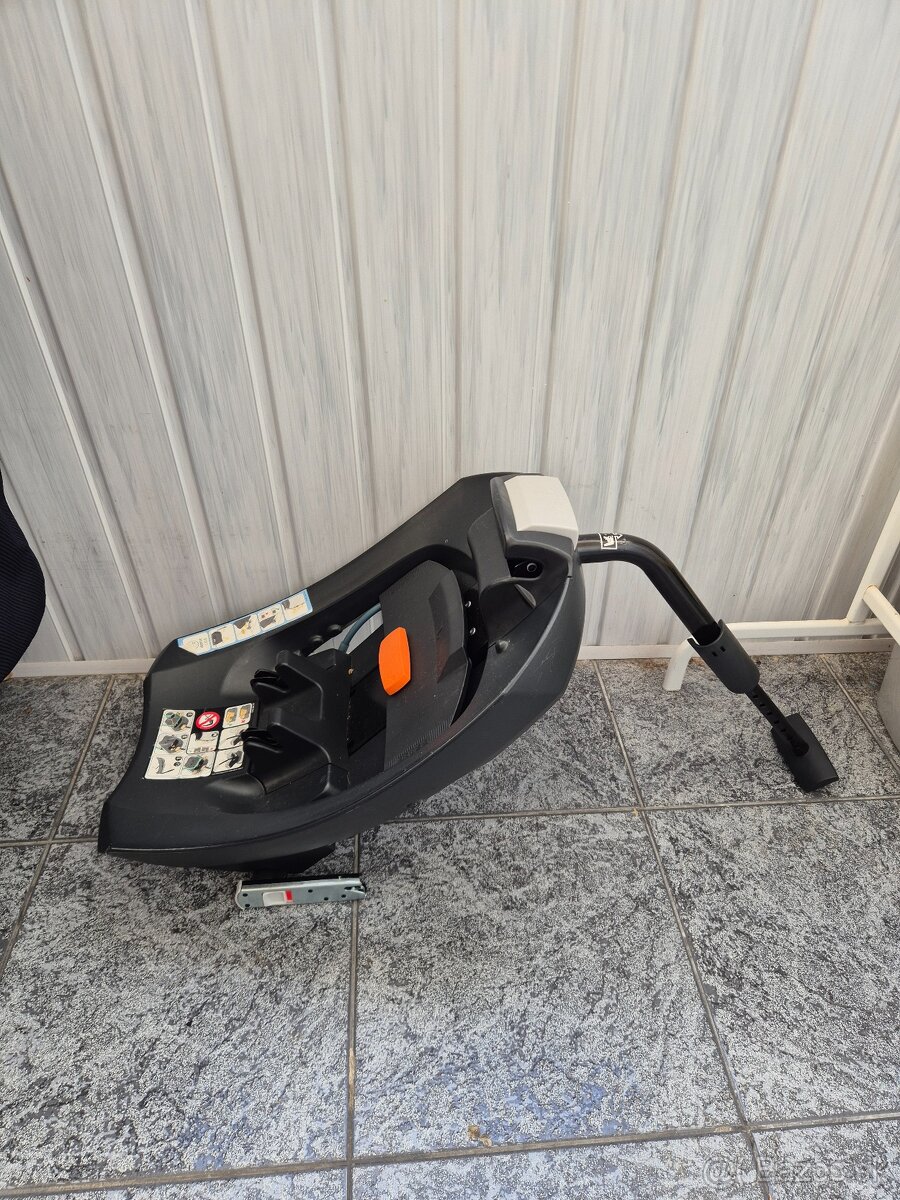 MOON Scala plus Cybex Aton s Isofix Platformou - 4