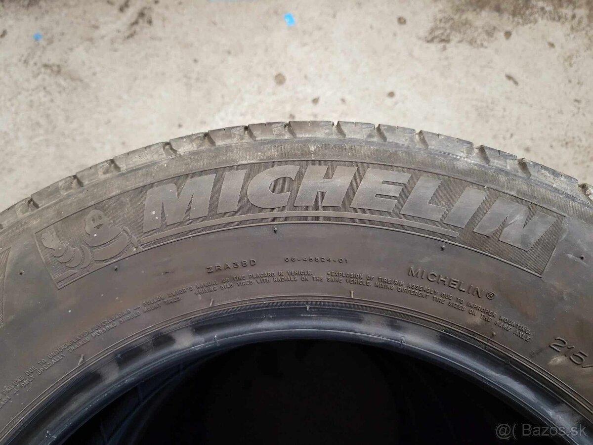 Michelin 215/65R16 - 4