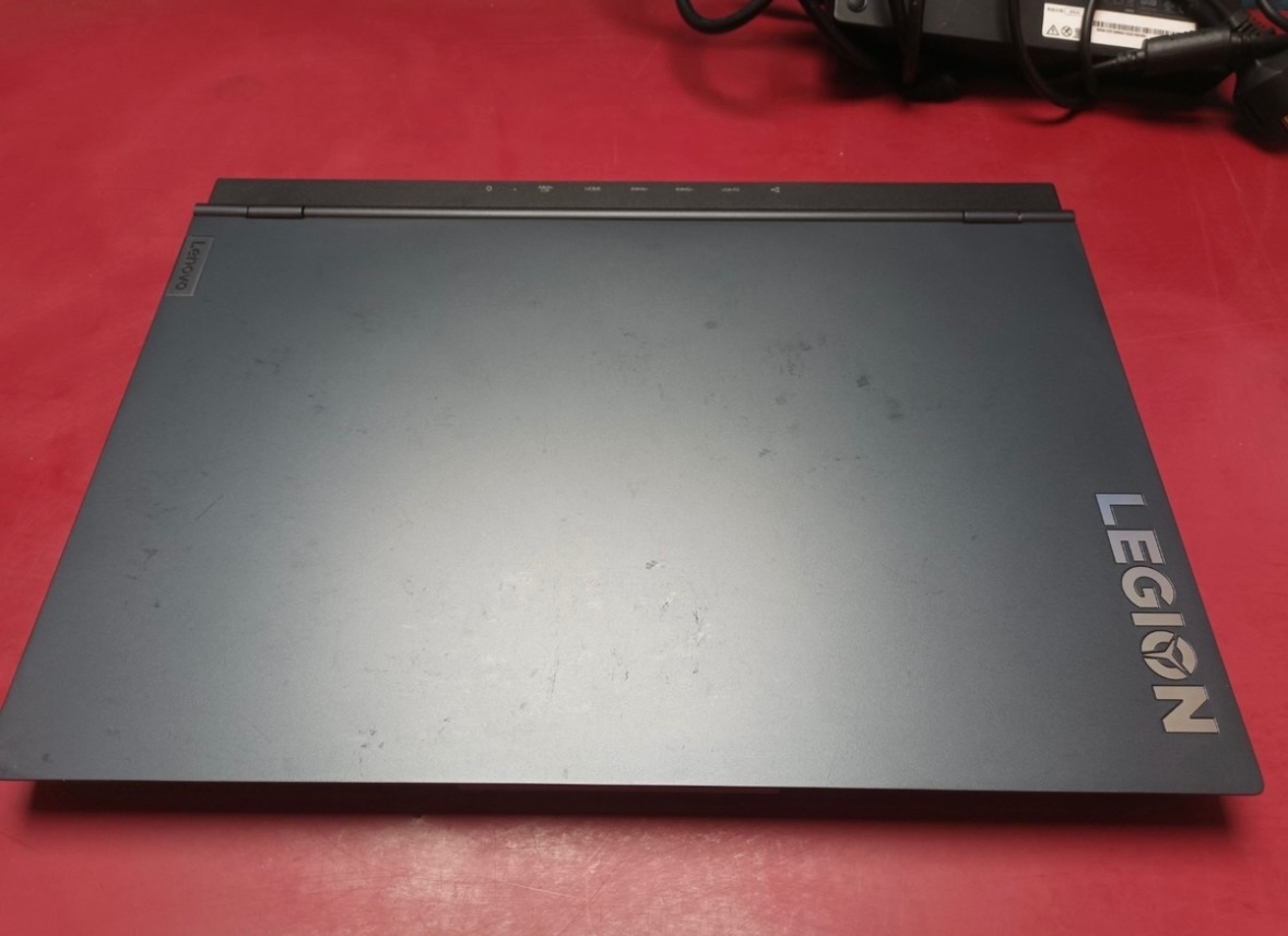 Herni notebook Lenovo Legion 5 15ACH6H - 4