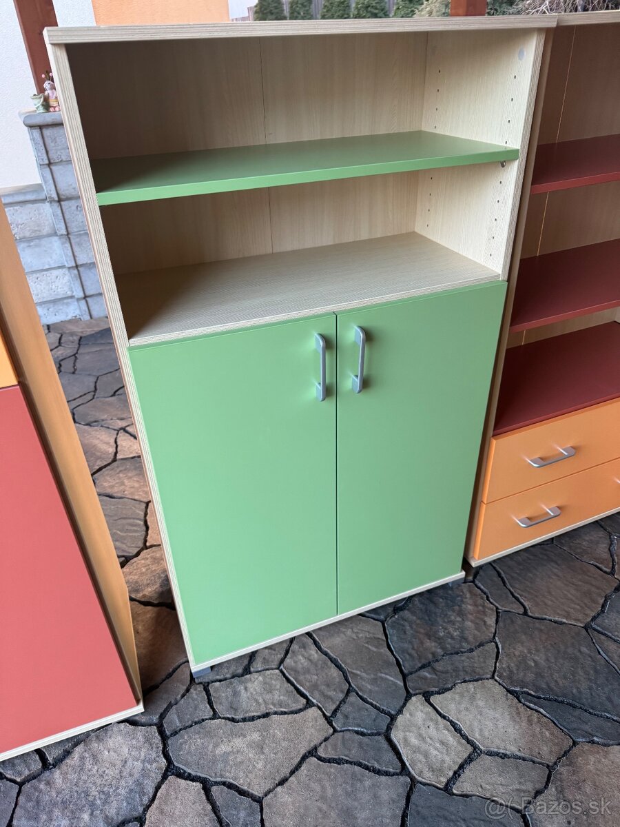 Skrine do izby - 4