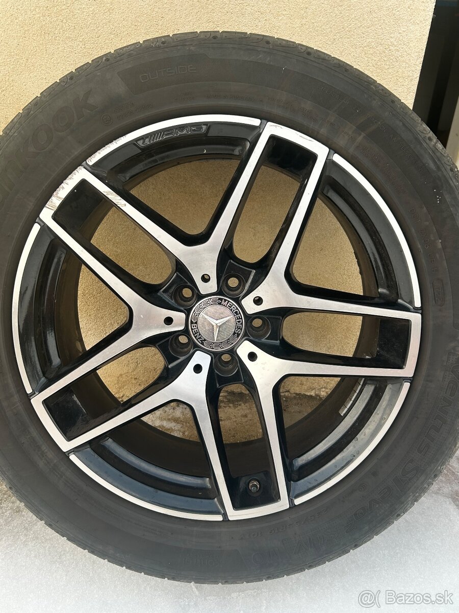 MERCEDES AMG R19 - 4