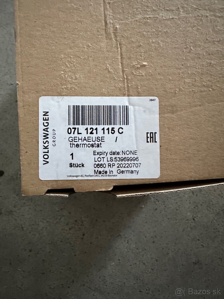 Kryt termostatu audi rs6 c6 5.0 v10 - 4