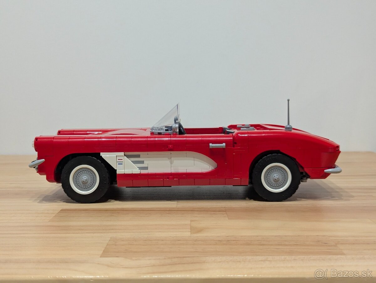 LEGO Icons 10321 Corvette - 4