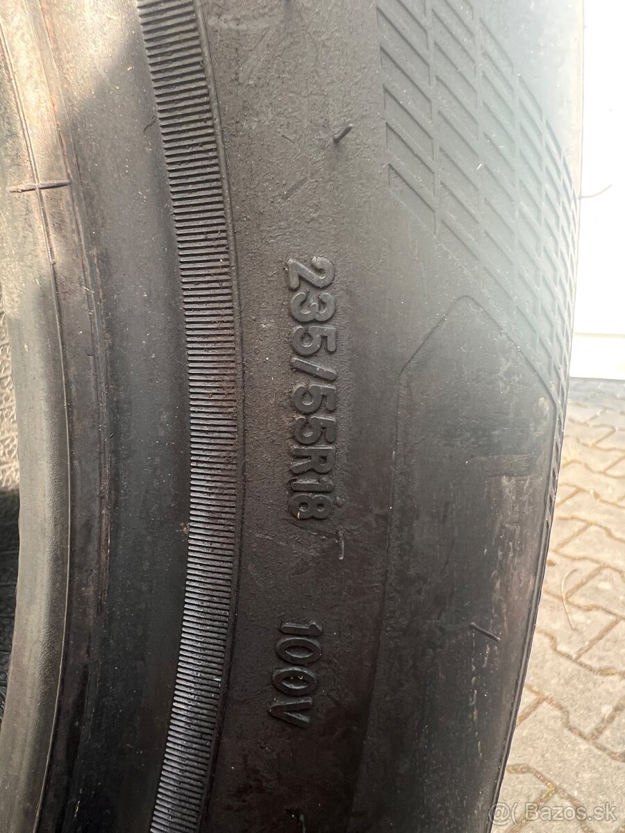 235/55r18 goodyear - 4