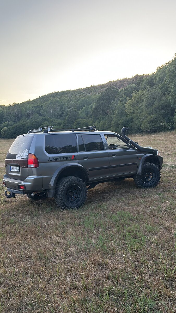 Pajero Sport 2.5 - 4