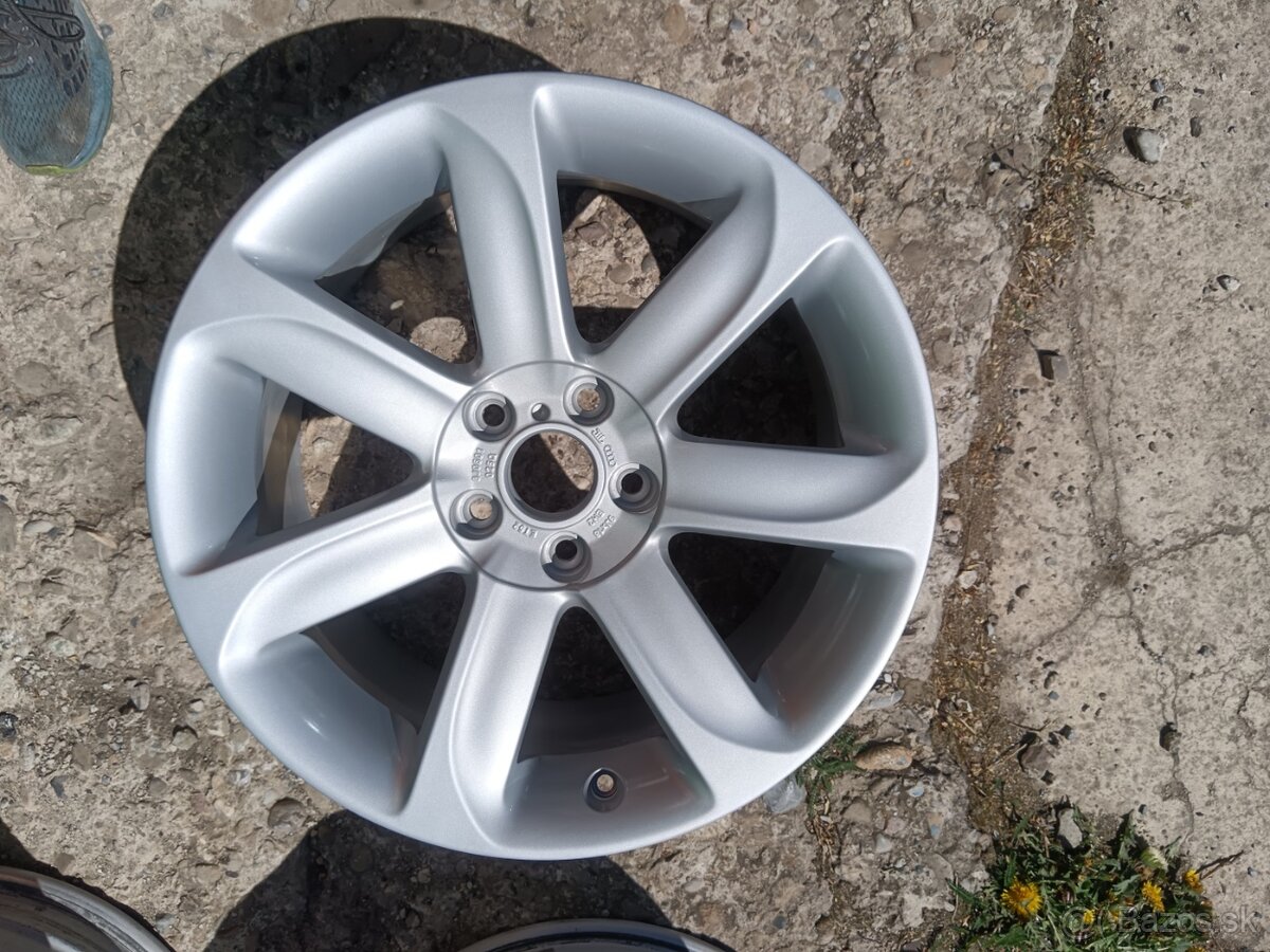 Predam elektrony 5x112r18 Audi TTS - 4