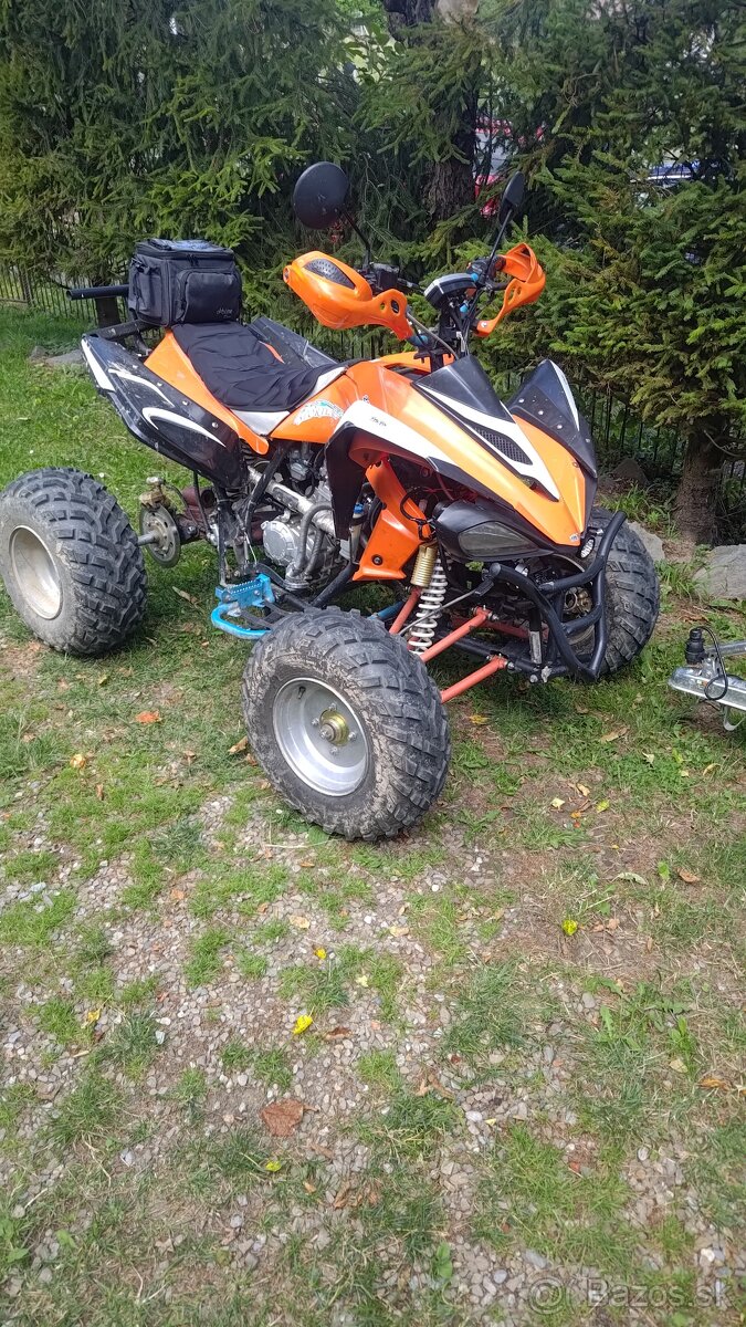 Predam stvorkolku 250ccm