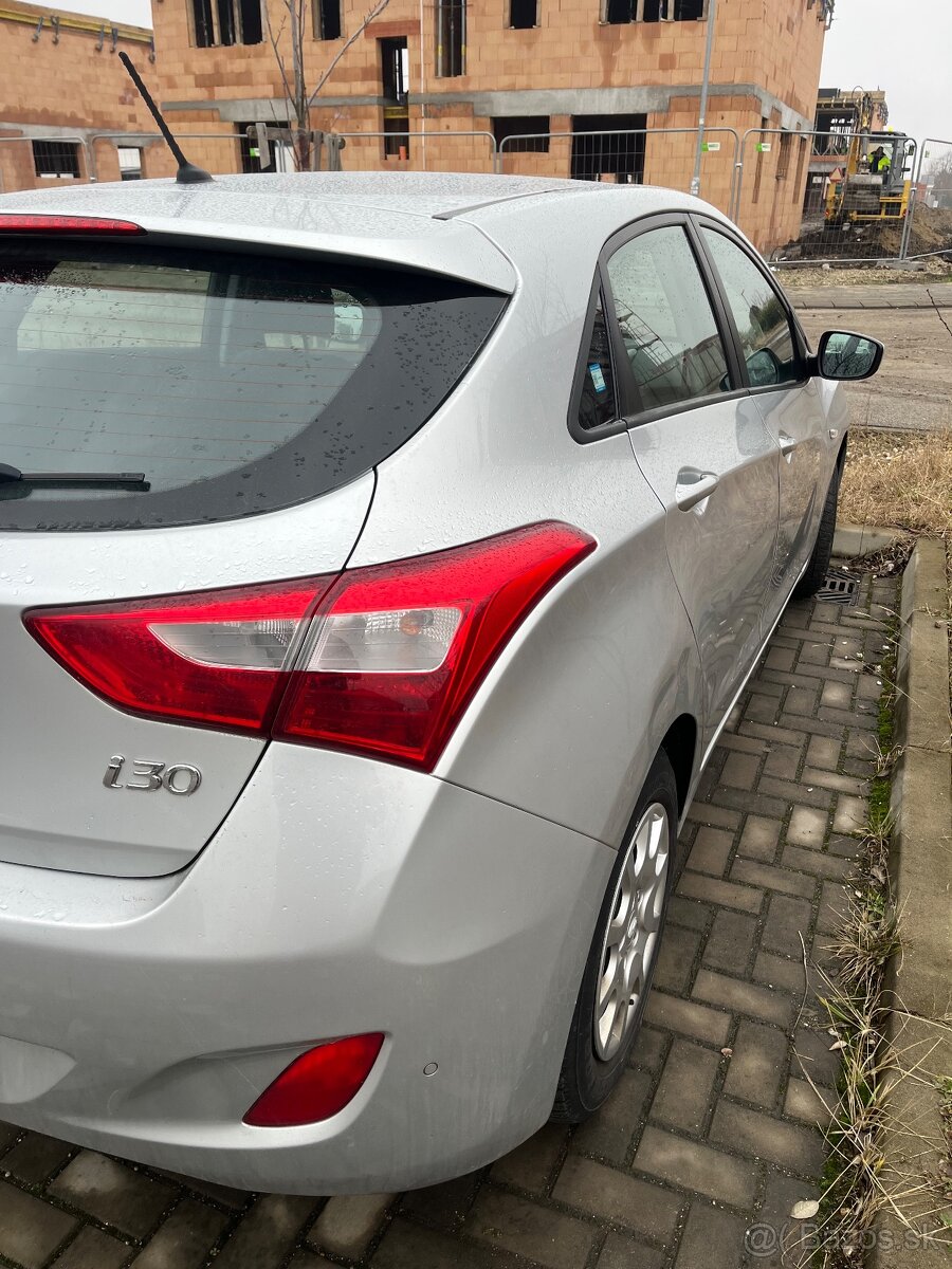 Hyundai i30 1.4 benzin - 4