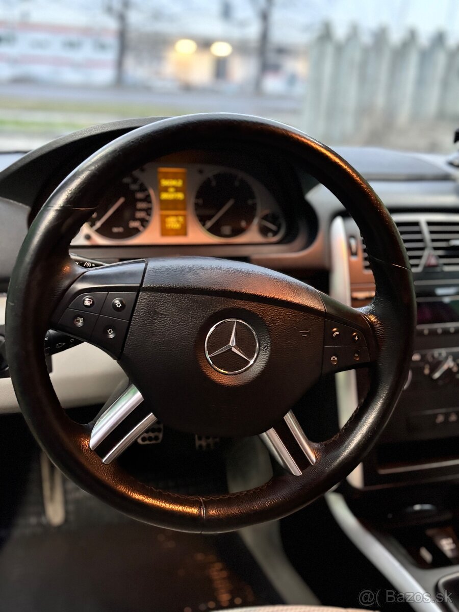 Mercedes Benz B180 CDI - 4