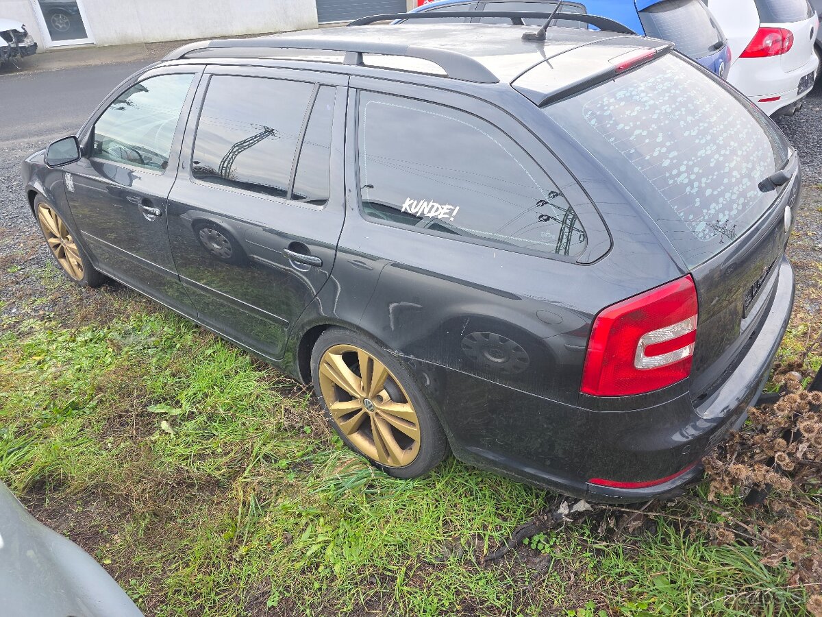 ŠKODA OCTAVIA II VRS - 4
