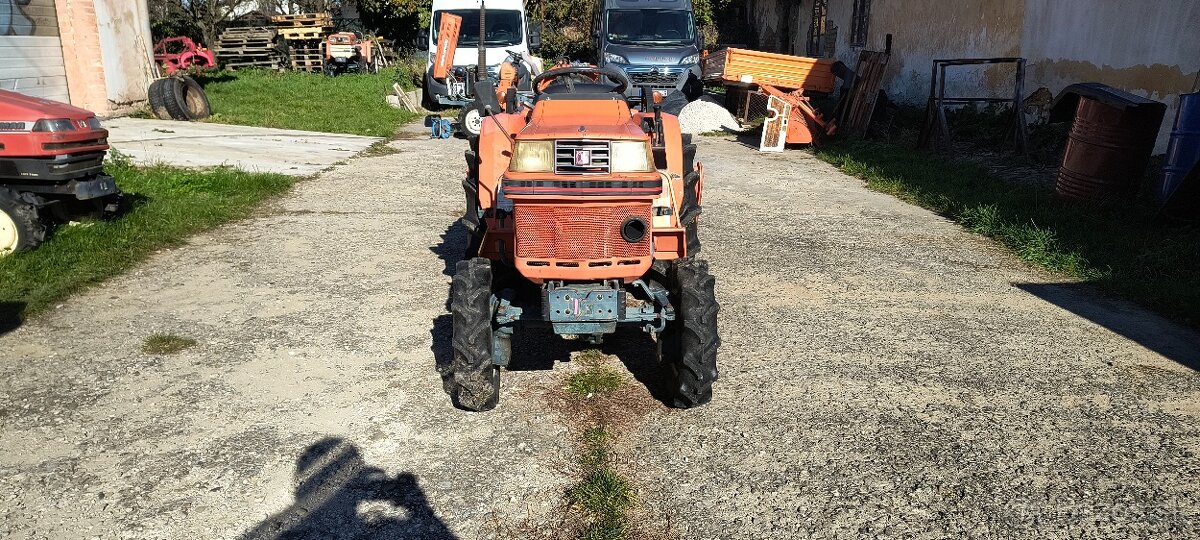 Kubota Bultra B16 - 4