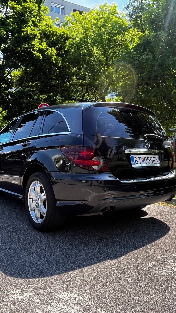 Mercedes R 320 - 4