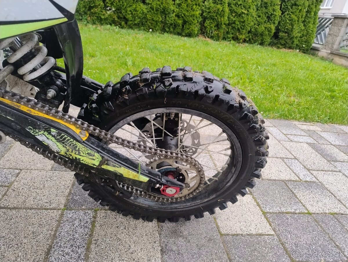 Pitbike 140 cm3 17/14