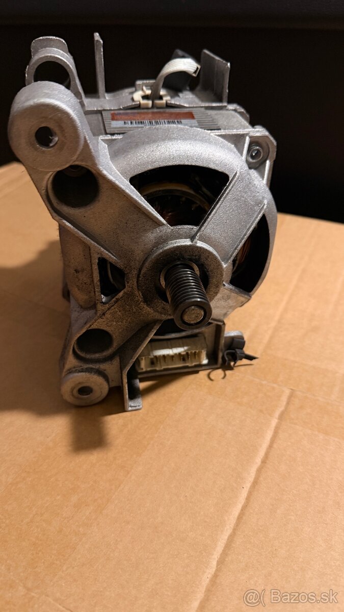 motor Welling HXGN1L-82 - 4