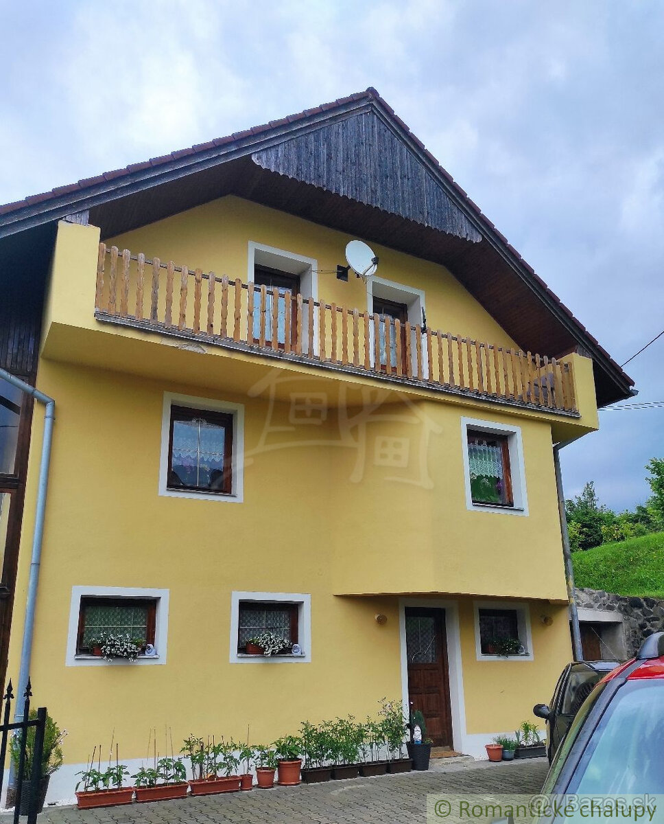 Priestranný rodinný dom s peknými výhľadmi v Hriňovej - 4