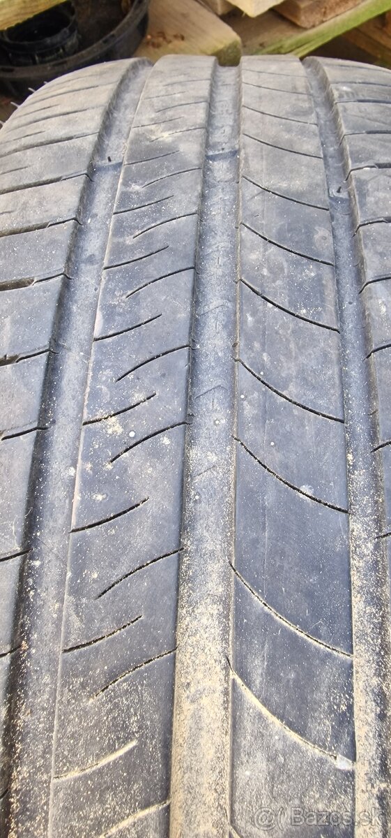 Michelin 205/55 R16 - 4